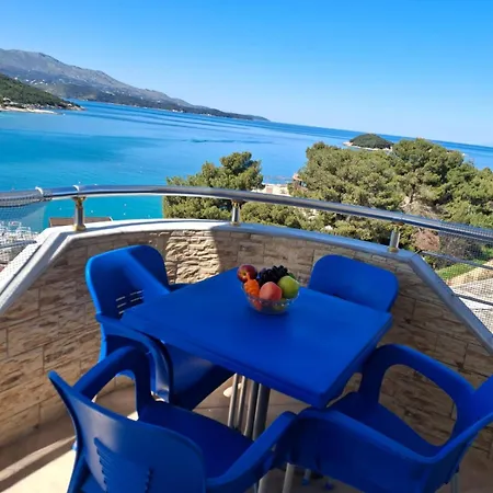 Noel & Lea Апартаменты *