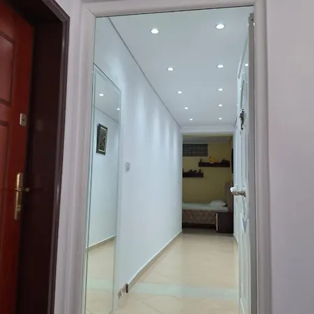 Noel & Lea Апартаменты *